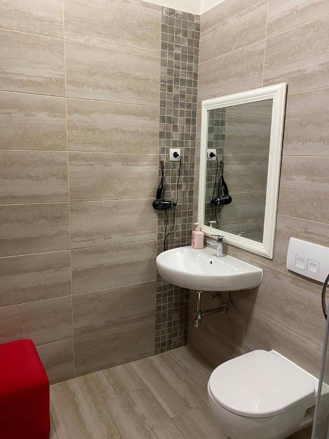Old City Hotel Львов Экстерьер фото