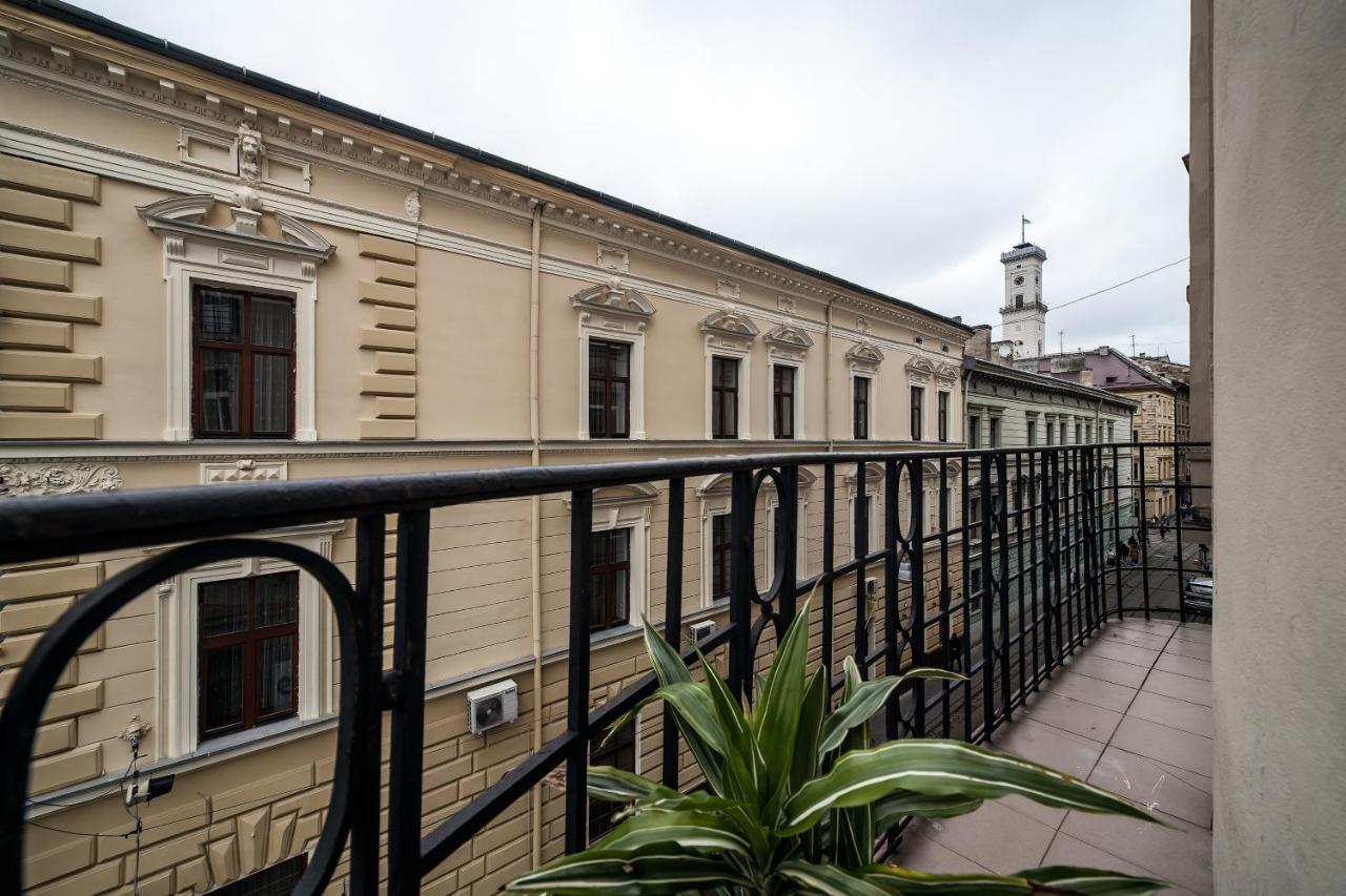 Old City Hotel Львов Экстерьер фото